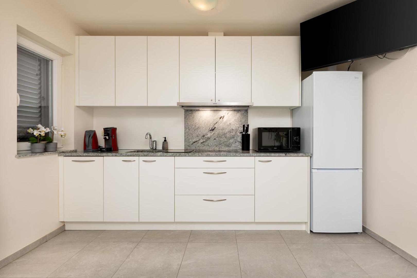 Apartments Pivas มาลินสกา ภายนอก รูปภาพ